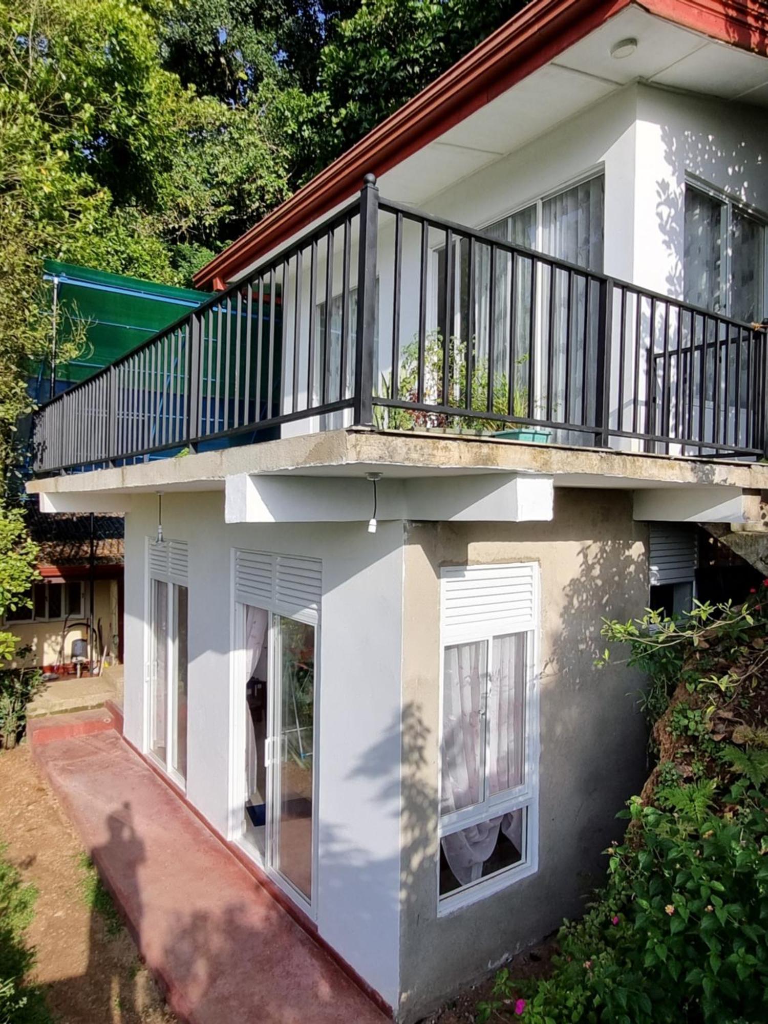 Squirrel'S Nest Kandy Exterior foto